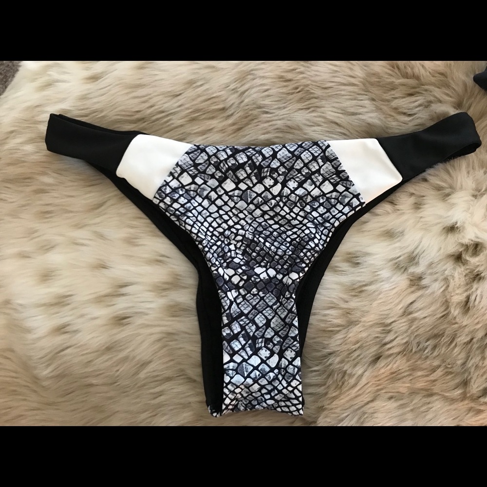Snakeskin Bikini bottoms